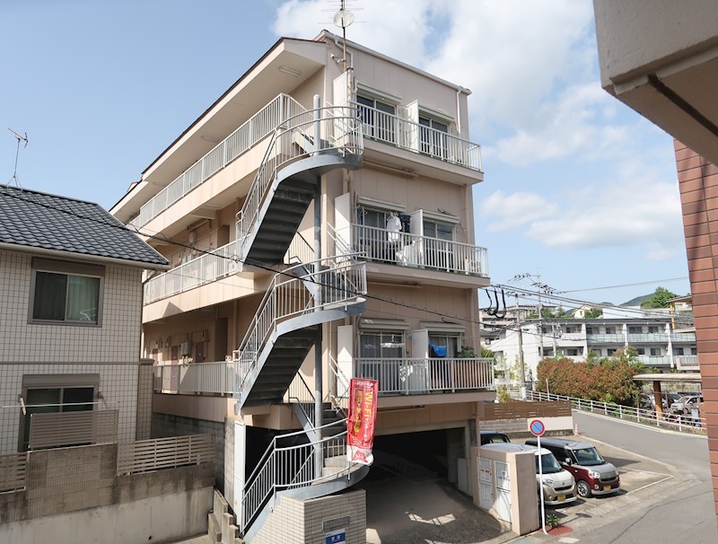クイーンパレス橋口町 外観