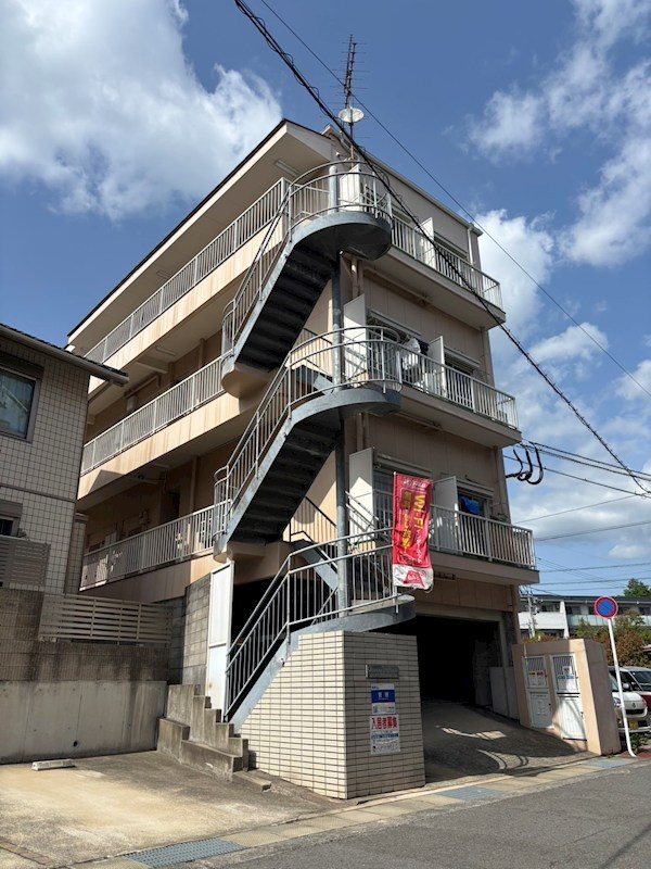クイーンパレス橋口町  外観