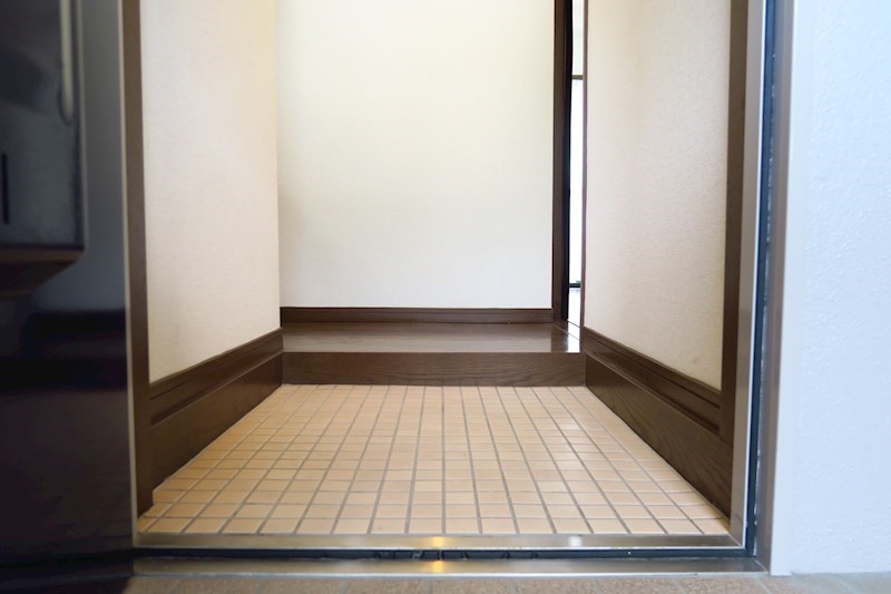ハイツ椿坂 玄関