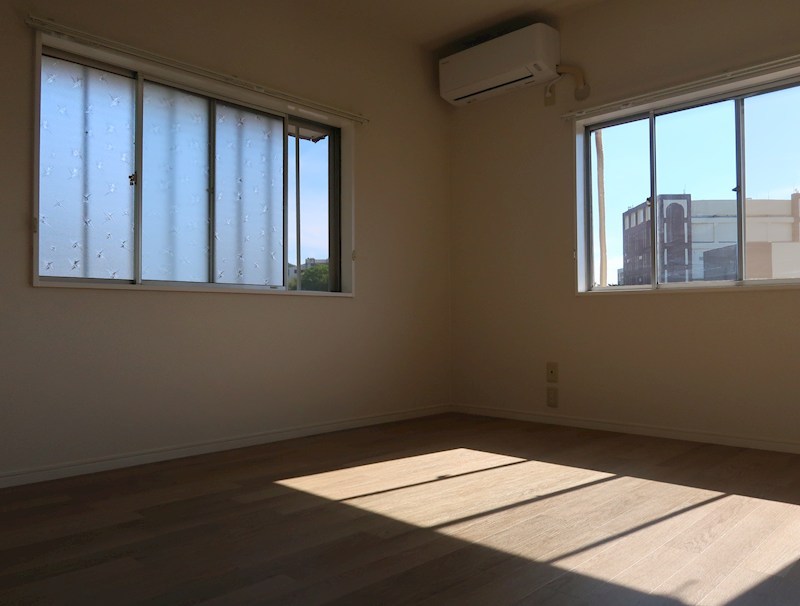 カリーナ平和 その他