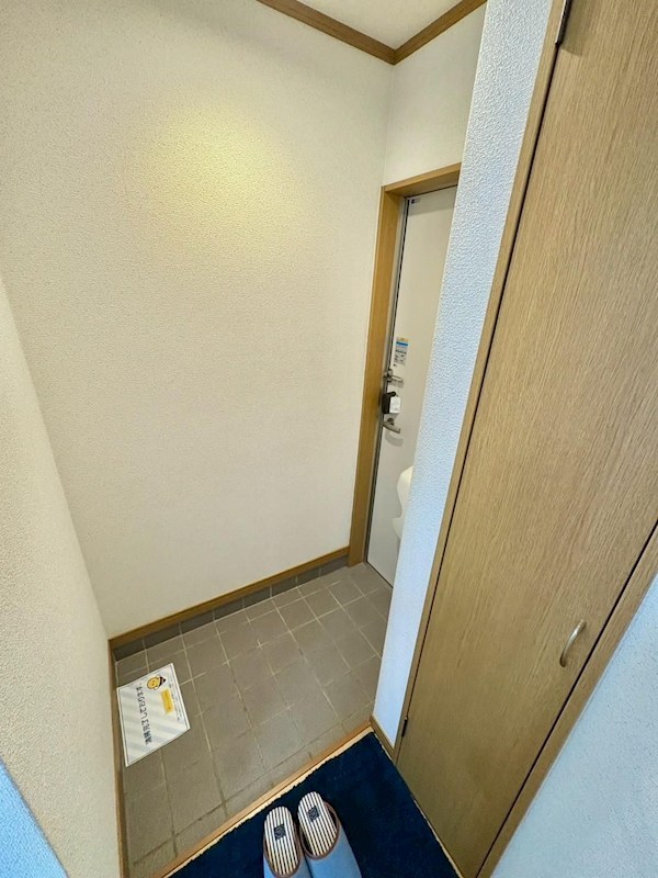 ボン赤迫 玄関
