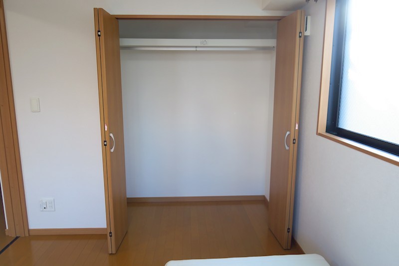 ネクスト賑町 収納