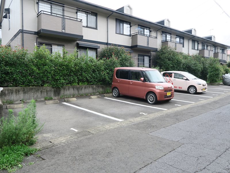 セジュールヨシムラ 駐車場