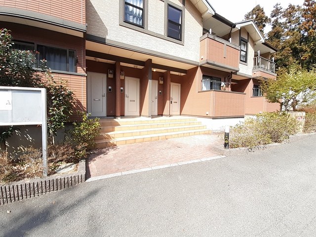 エクセル彩が丘Ⅱ エントランス