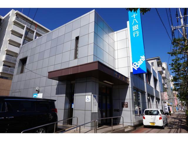 ＴＭハイツ 銀行