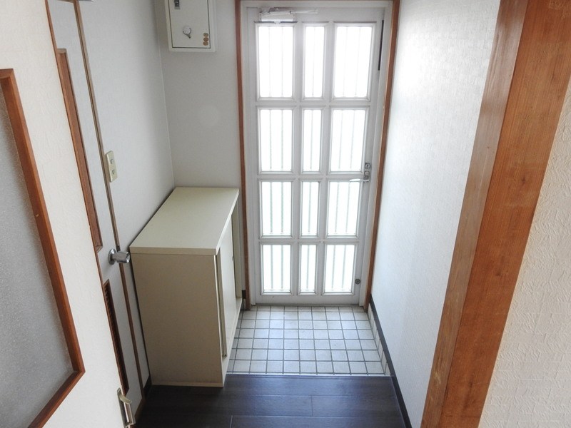 江口ビル 玄関