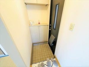 バリュージュ河島　B棟 玄関