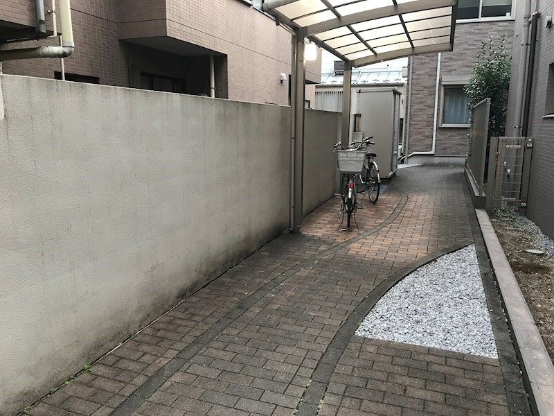 後藤バイク駐車場 ベッドルーム