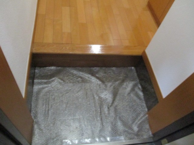 TKフラッツ草加 玄関