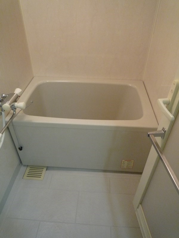 TKフラッツ草加 風呂画像