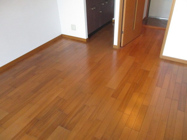 TKフラッツ草加 リビング