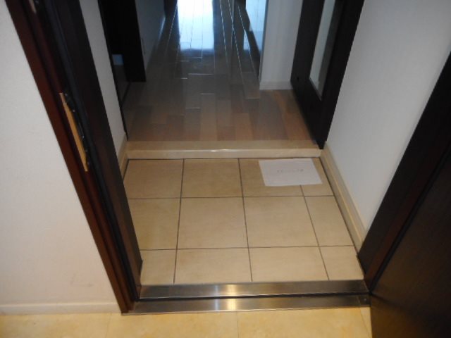 コンフォール玉川台 玄関