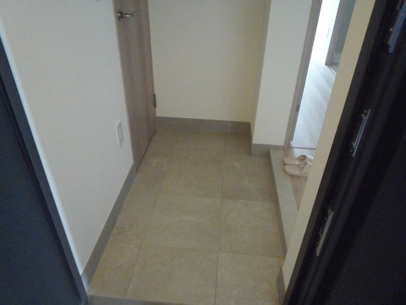 Brillia早稲田鶴巻町 玄関