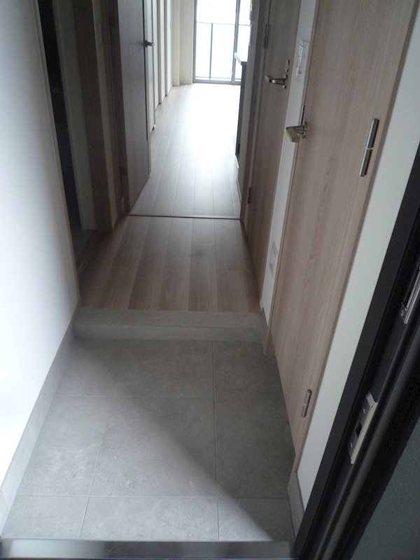 Brillia早稲田鶴巻町 玄関