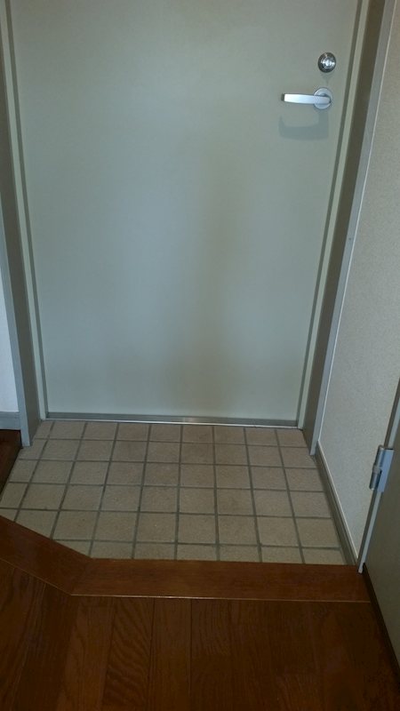 ルミエール 玄関