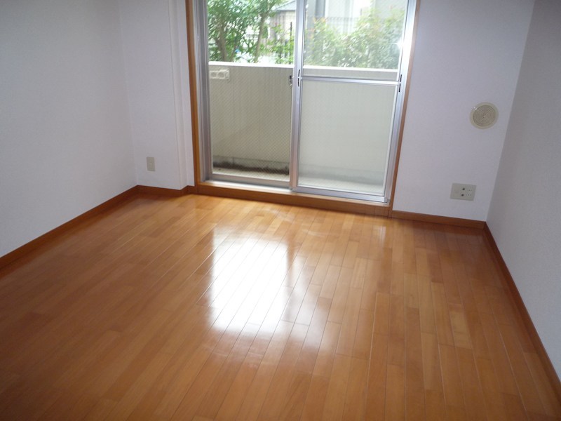 TKフラッツ草加 リビング