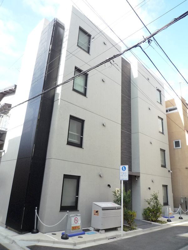 エスペラールⅢ 102号室 外観