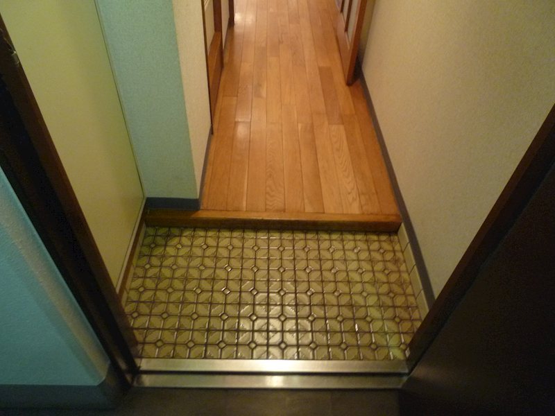 シェルボ下北沢 玄関