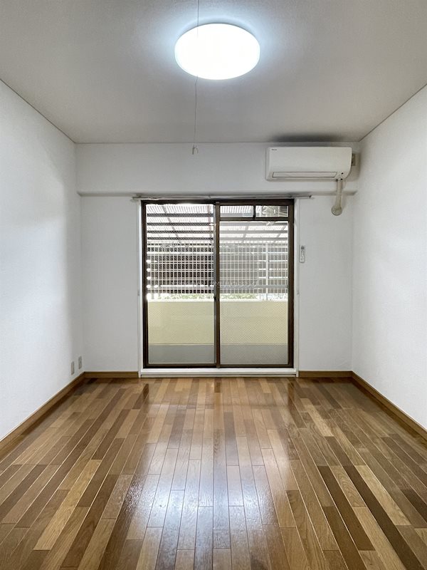 ニケンカン リビング