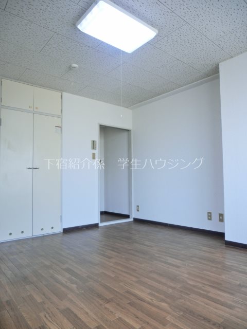 柊本マンション ベッドルーム