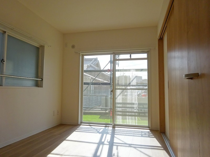 リバーサイド早川 リビング