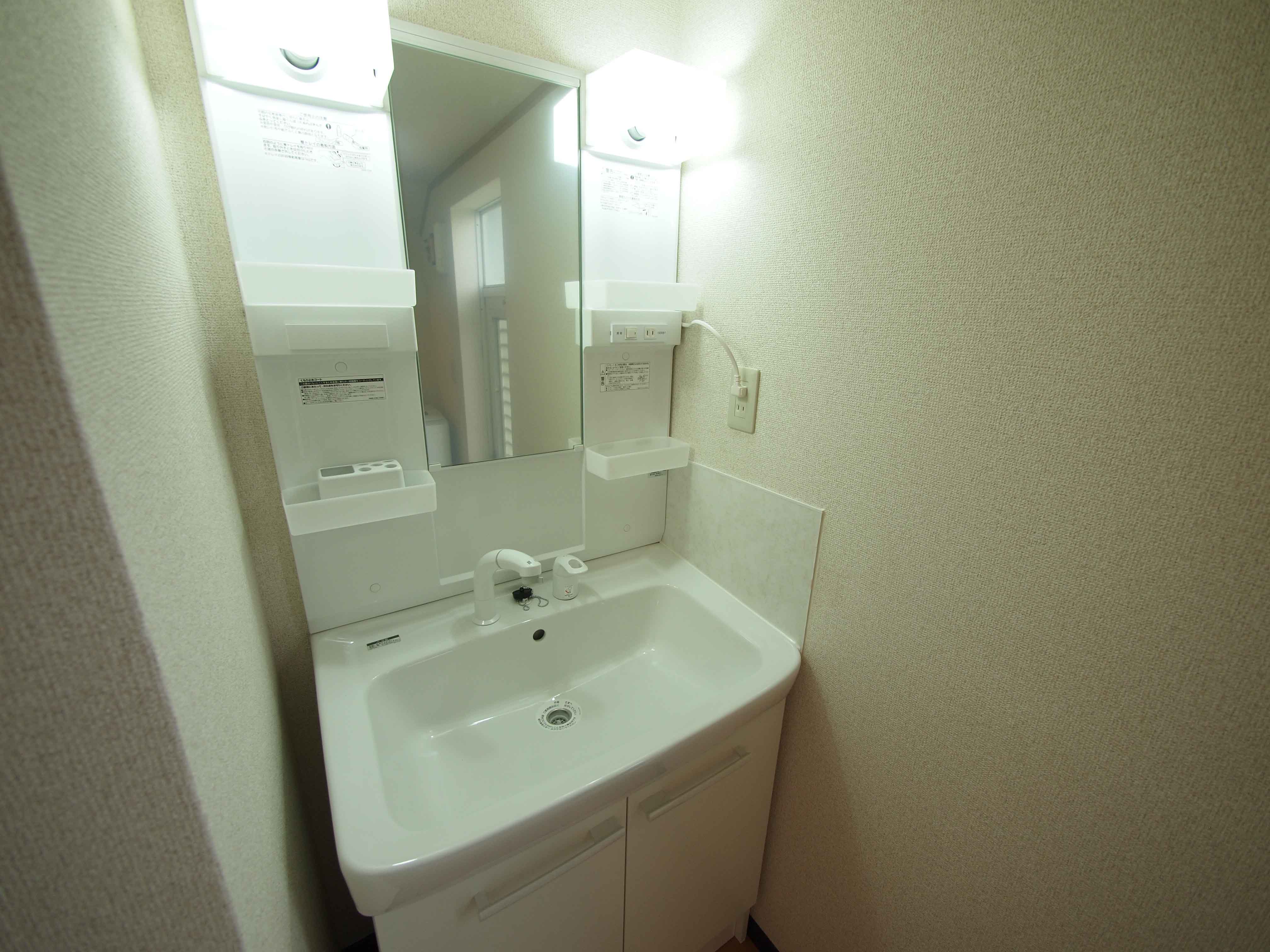 グリーンハウスB棟 玄関