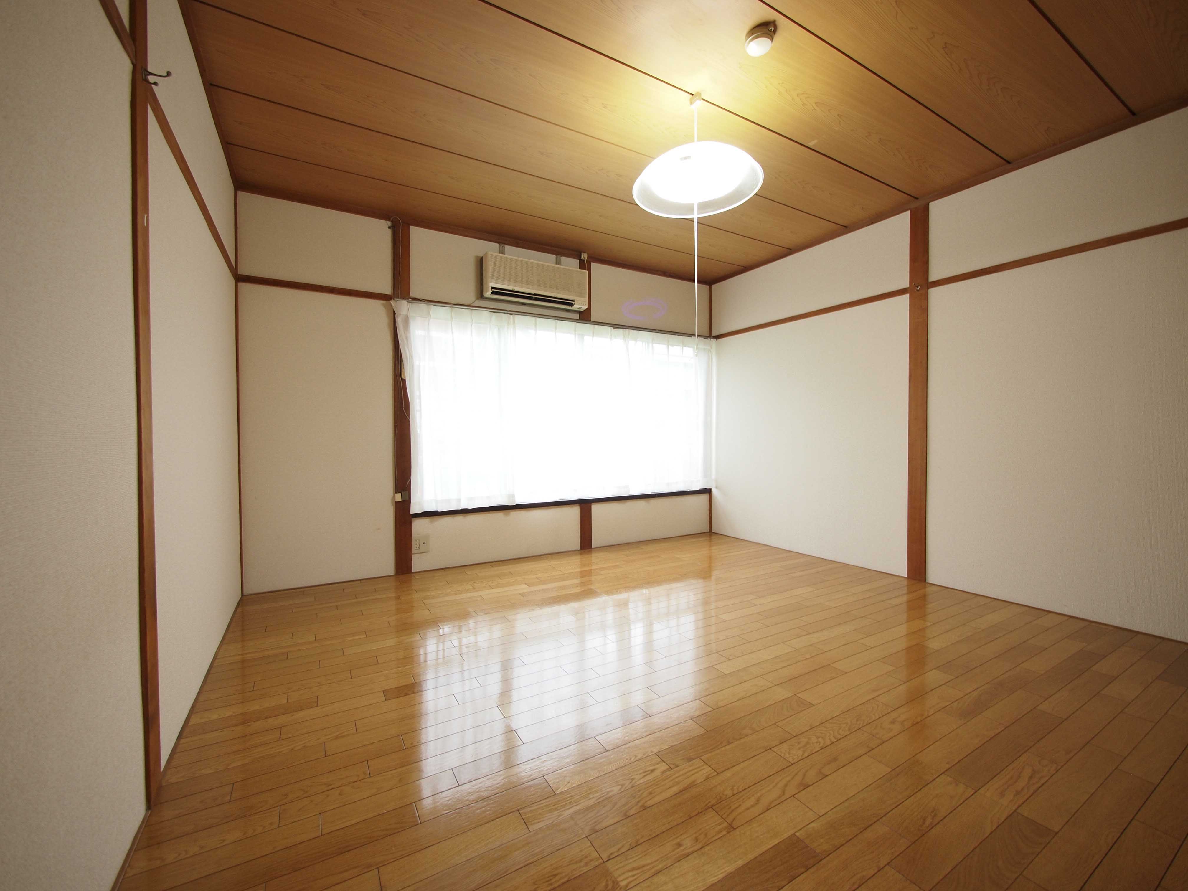 グリーンハウスB棟 ベッドルーム