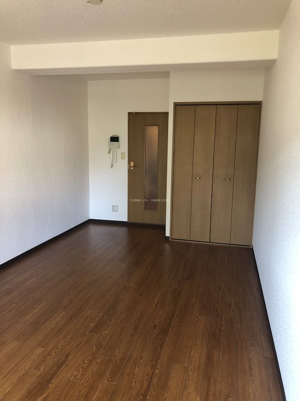 コモド二軒茶屋 リビング