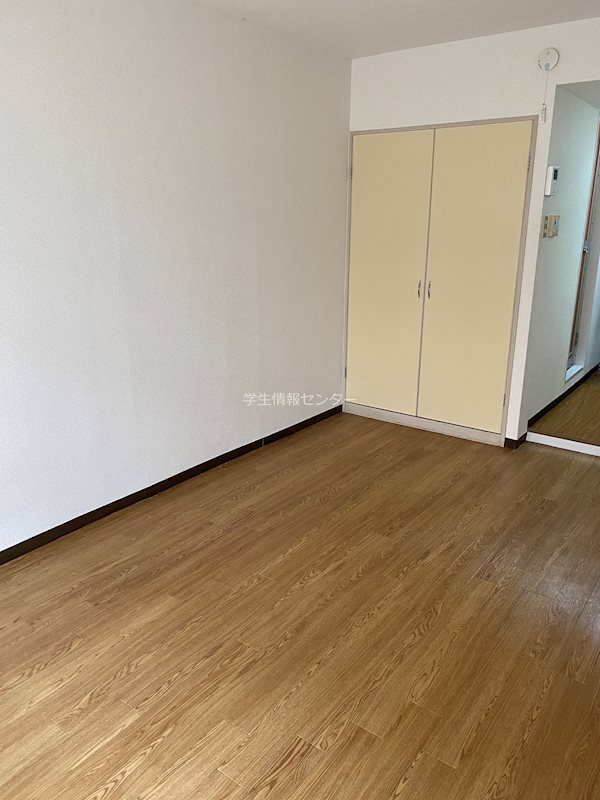 カーサ雅 玄関