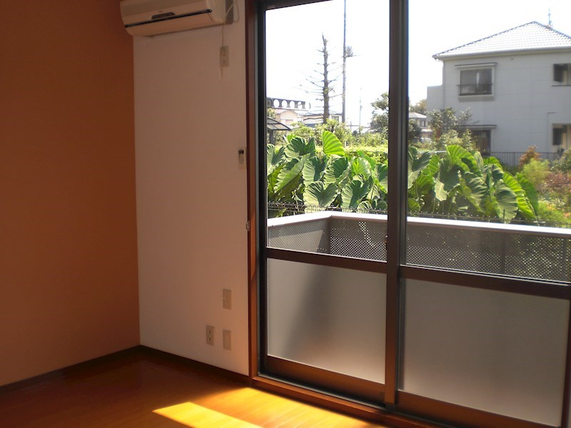 イーストサイド ベランダ