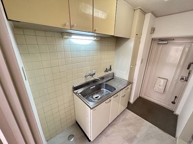 ヴィラ・コンコルド キッチン