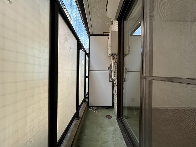 ヴィラ・コンコルド ベランダ