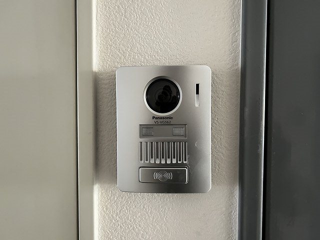 ブローニ･ゼルコバ その他1