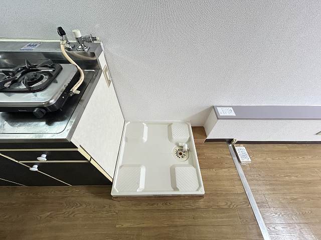 ブローニ･ゼルコバ その他2