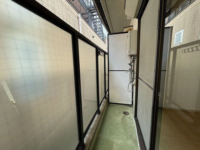 ヴィラ・コンコルド ベランダ