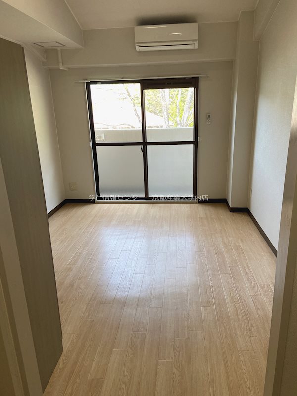 カーサ・コーザ リビング