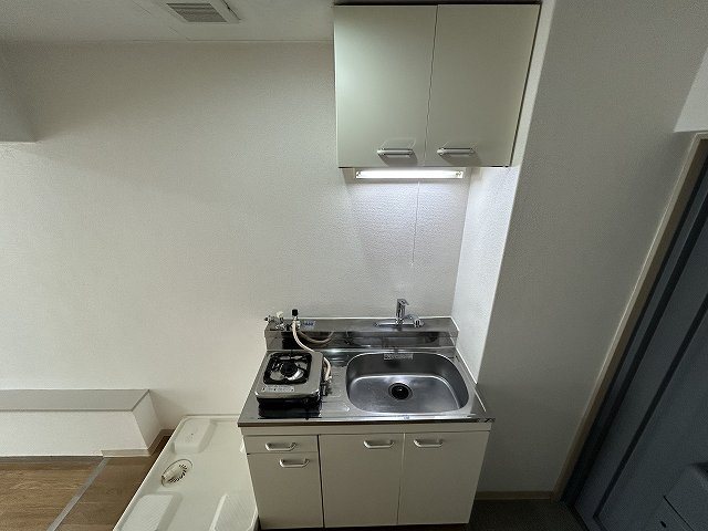 ブローニ･ゼルコバ キッチン