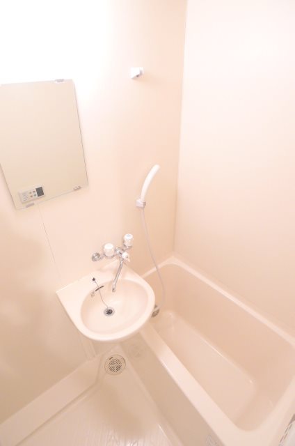 アライ パッセージ 風呂画像