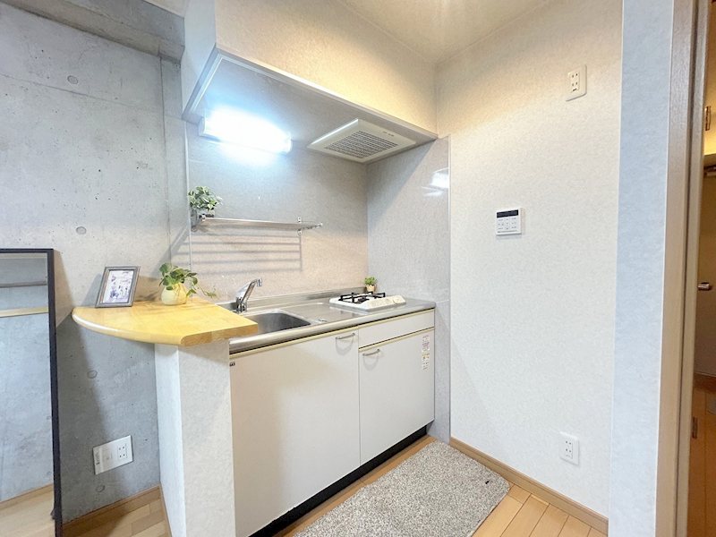 アライ パッセージ キッチン