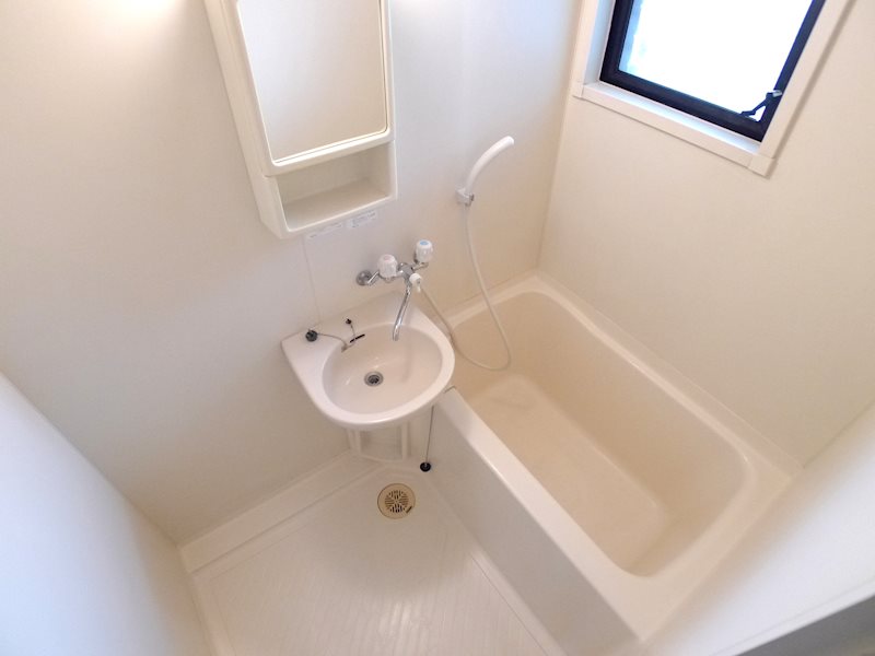 クルトゥラドーモ英萌Ⅱ 風呂画像