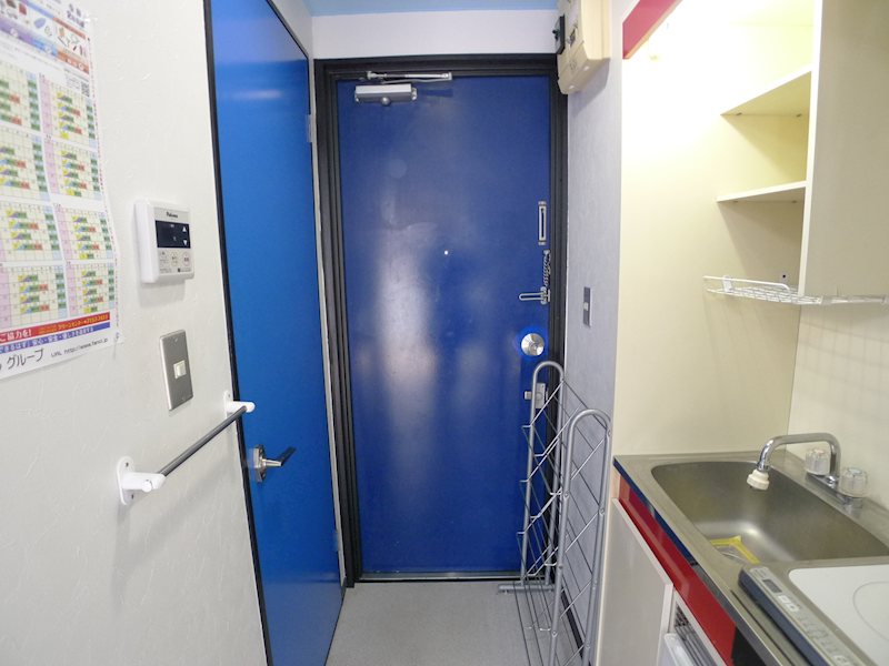 スカイブルー流山 玄関