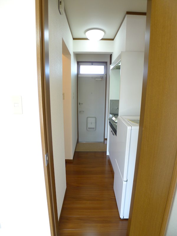 シャルム中村  玄関