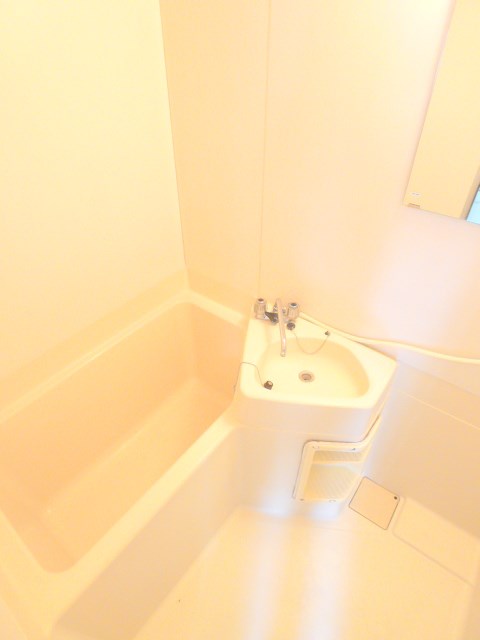 クルトゥラドーモ英萌Ⅰ 風呂画像