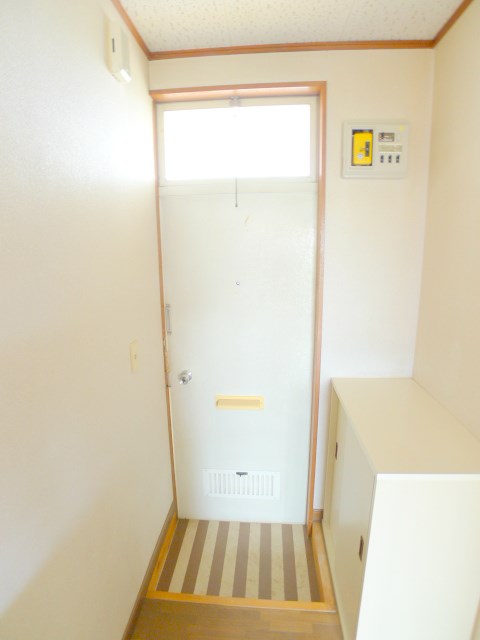 第3福伸コーポ  玄関