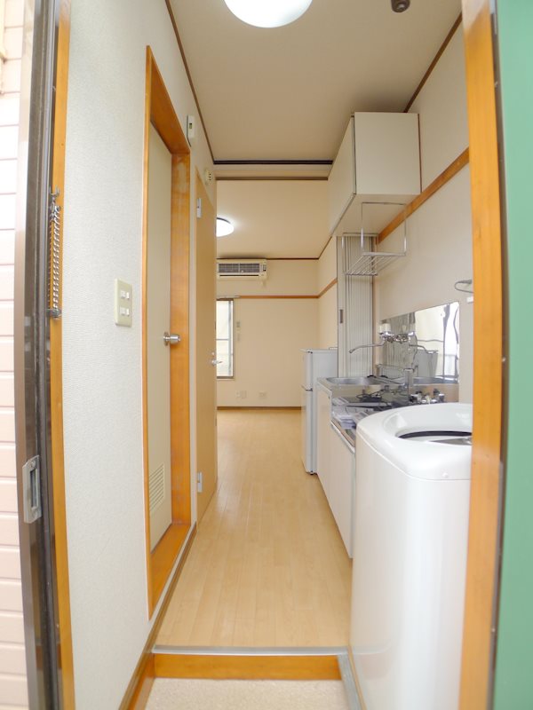 プレジオ・Ｙ 玄関