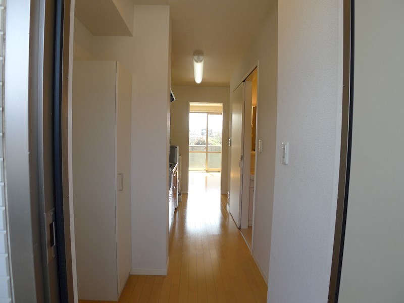 プレシャスコートＡ棟 玄関