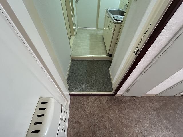 ヴィラ・コンコルド 玄関