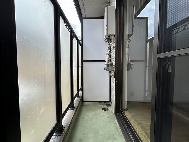 ヴィラ・コンコルド ベランダ