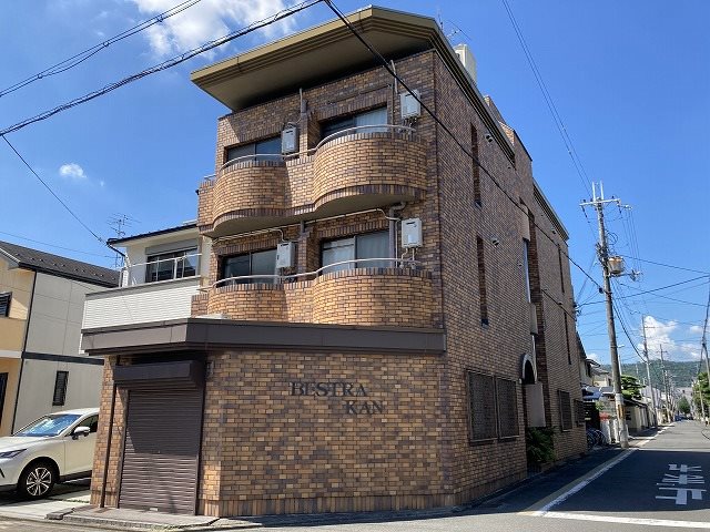 ベストラ館 外観写真