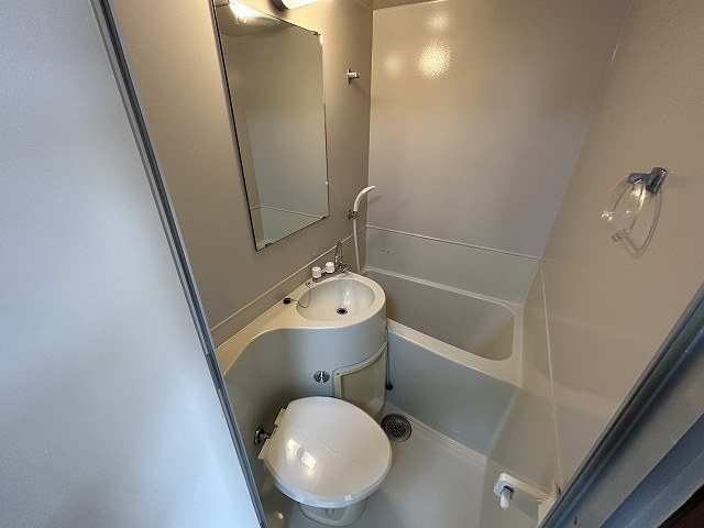 二軒茶屋マンション 風呂画像